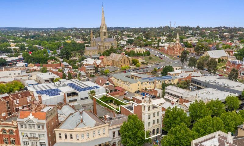 Bendigo aerial image showing multiple solar panel installations