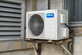 Dangerously mounted air conditioner compressor