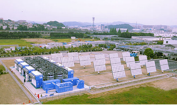 Sumitomo redox flow battery with solar panels